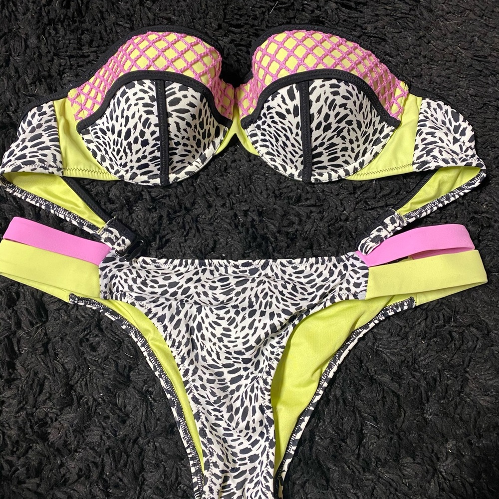 Shade shore bikini